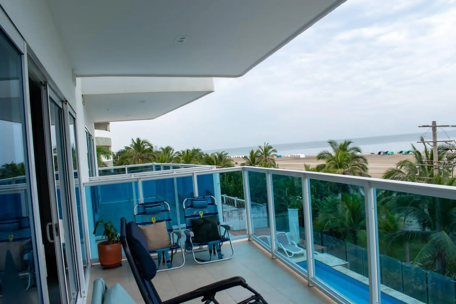Apartamento Frente Al Mar Cartagena 아파트